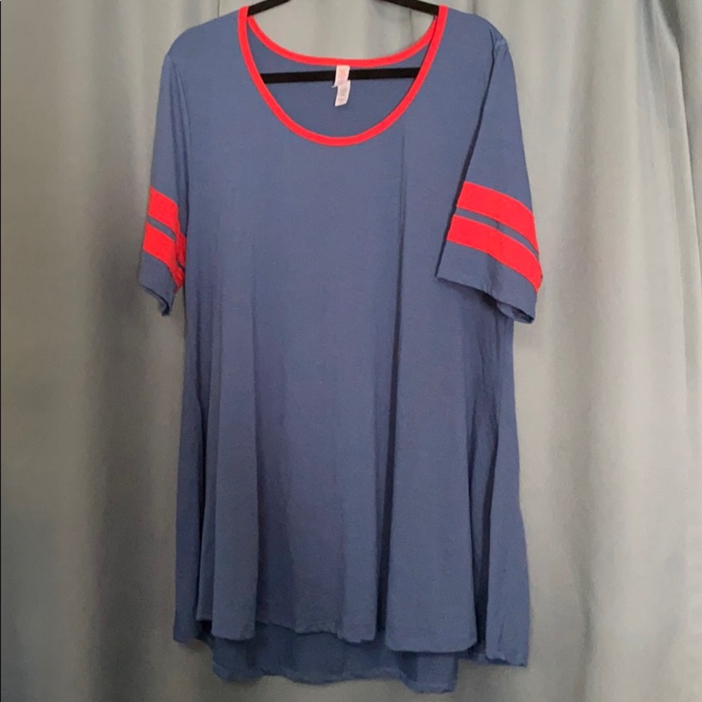 Lularoe Perfect Tee 2X